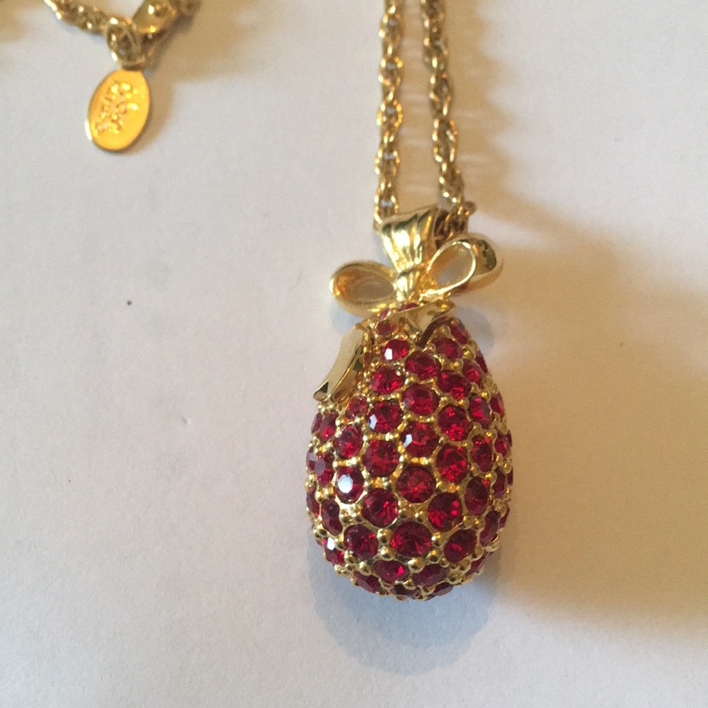 Joan Rivers Charm Necklace - Picture 2 of 3